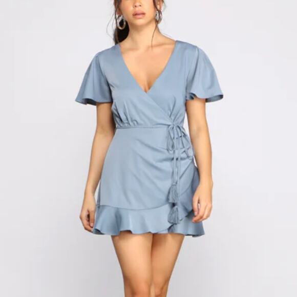 Windsor Pants - Windsor XS Dusty Blue Ruffle Wrap Vneck Tie Front Short Sleeve Romper Dress